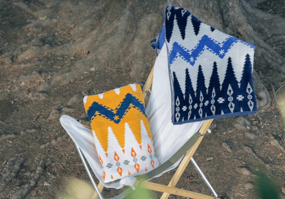 スノーピークとペンドルトンの、春夏らしい爽やかなコラボタオル