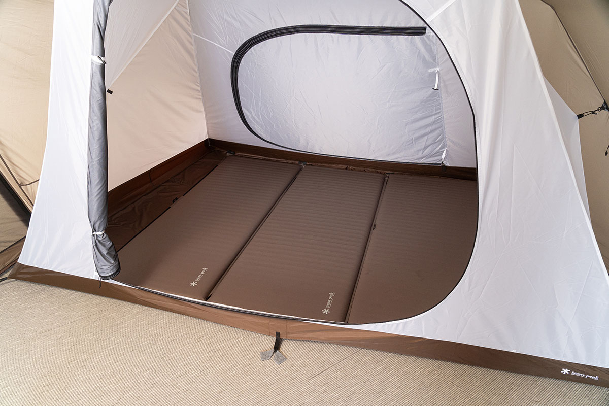 スノーピークから新型 2ルームシェルター登場！ ランドネストドームの