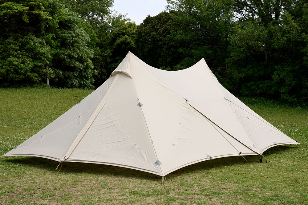 あのナショジオの大人気シェルターが進化！「鎌倉天幕」が放つ、張り方