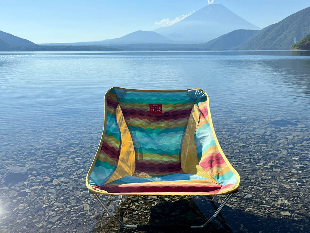 廃盤 超希少 ALITE(エーライト) バイソンチェア カラーPG 廃盤 超希少