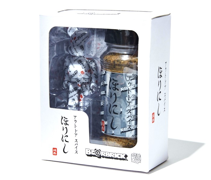 ほりにし”の総柄を全身にまとった、スペシャルなベアブリックが登場