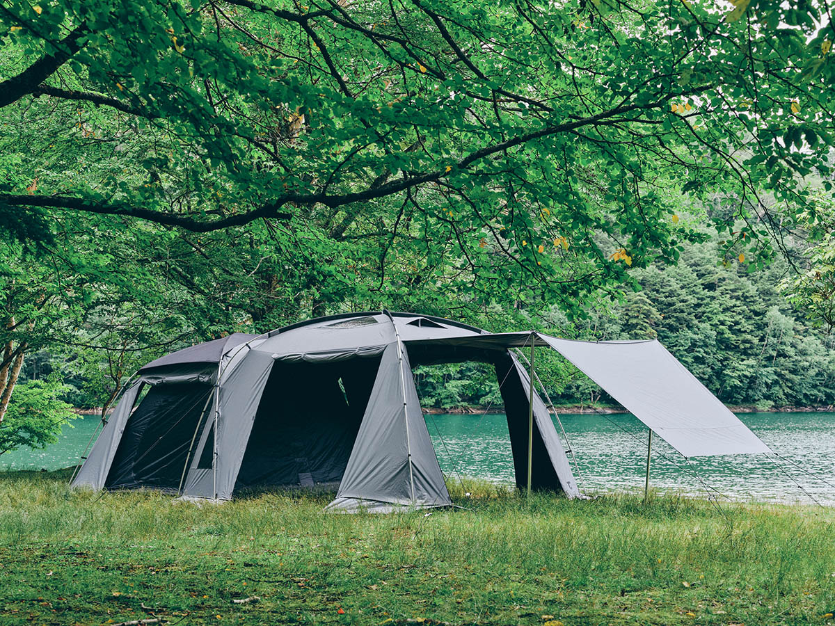 トウキョウクラフト初の2ルームテントは、こだわりのディテールを