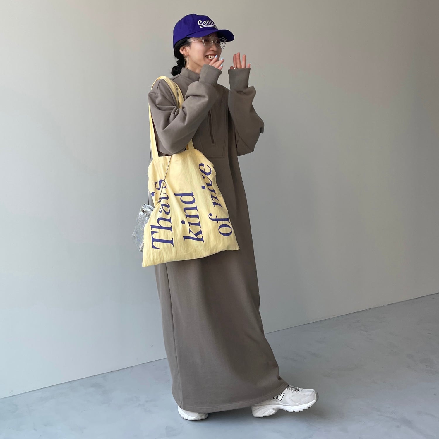 ESIO 幾何学模様 ジップアップ サイドリブ スナップ グレー ワンピース