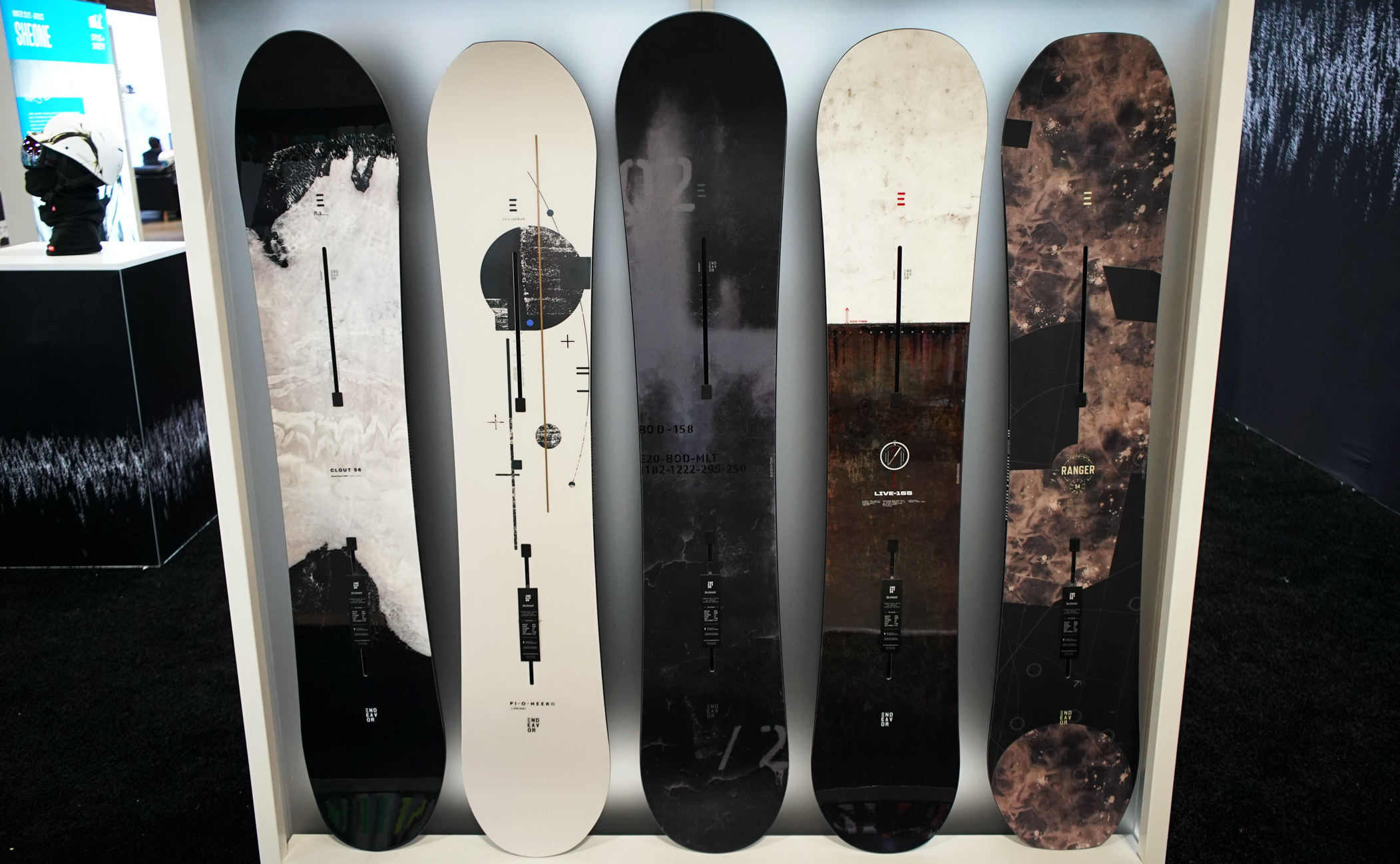 Endeavor | 2020 – 2021 Snowboard Product Previ