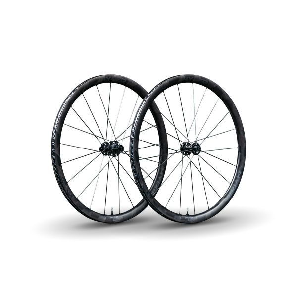 Lún HYPER 23 – WINSPACE JAPAN