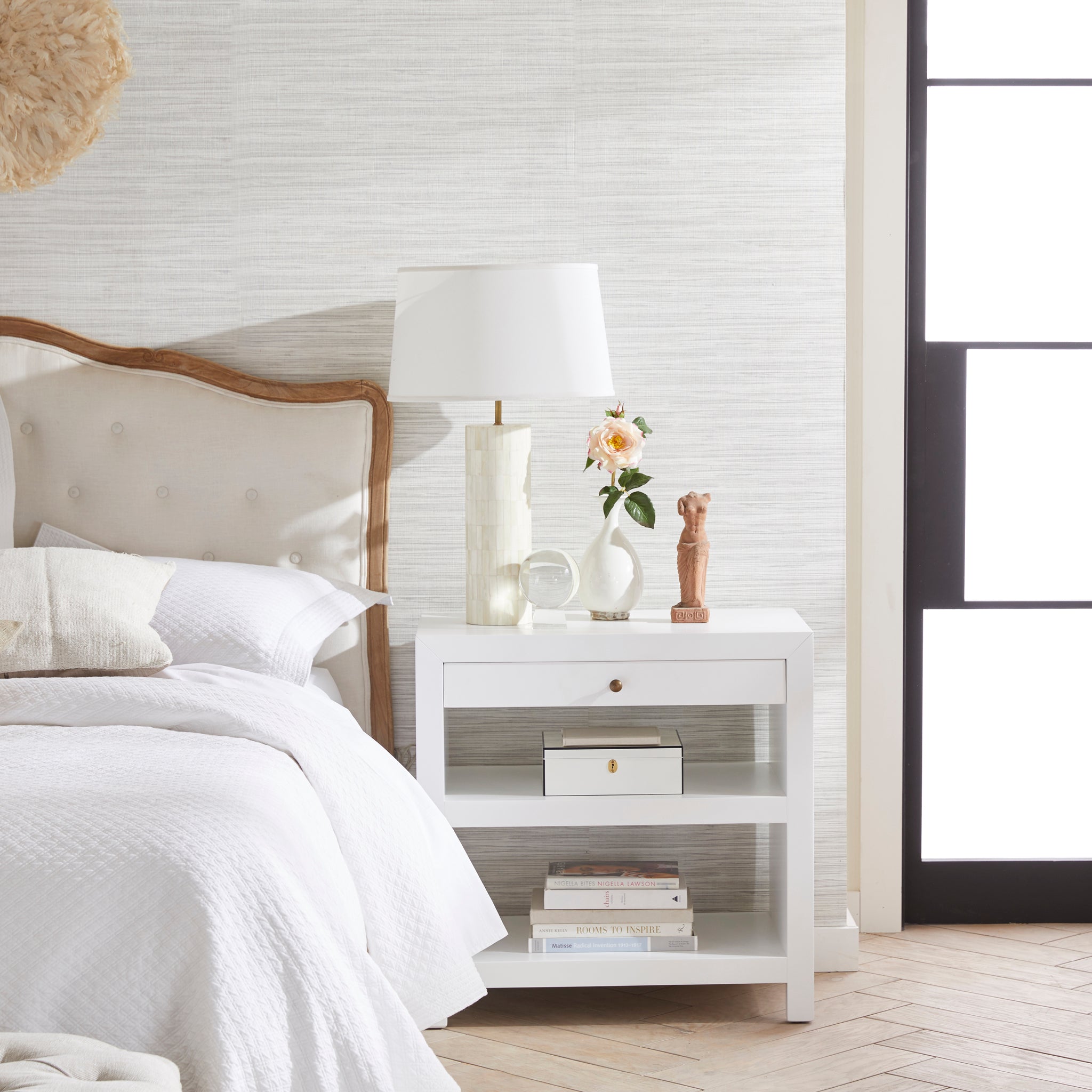 Sleek Side Table | Wisteria