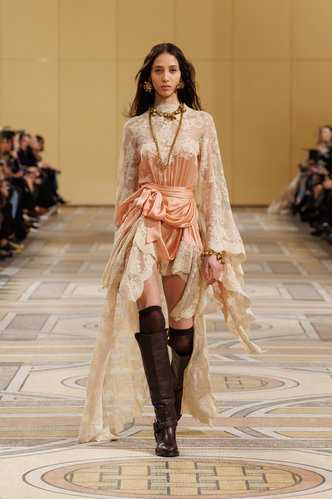 Zimmermann Fall 2025 Ready-to-Wear Runway, Fashion Show