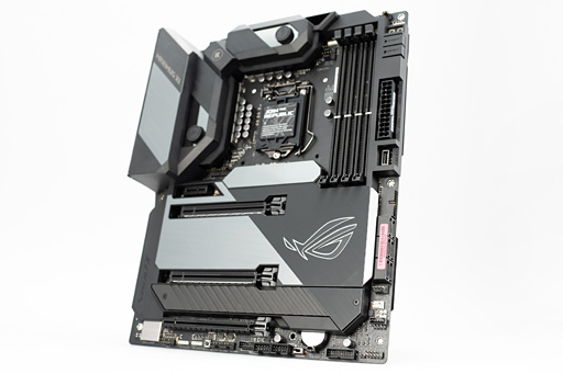 写真で見る「ROG MAXIMUS XI FORMULA」。ASUSのゲーマー向けハイエンド