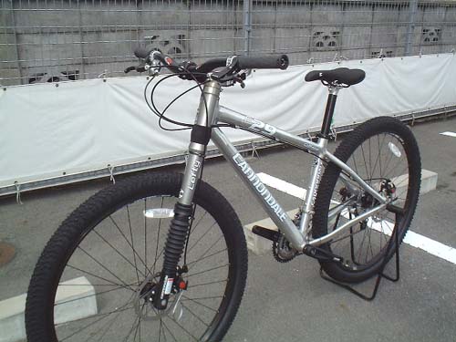 2007年モデル cannondale mountainbike caffeine 29'er キャノンデール