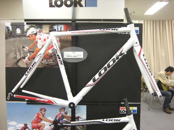 2010年 look 585 Look ルック ロードバイク カーボンロードフレーム 大阪
