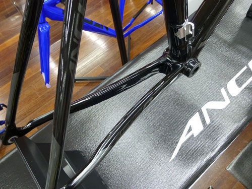 ANCHOR ROADBIKE RS8 FRAME SET 2015