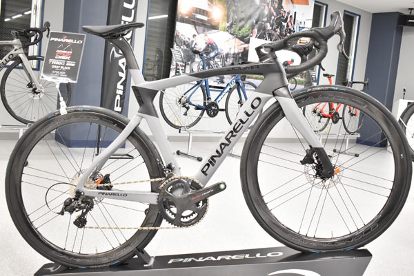 PINARELLO ROADBIKE DOGMA F12 DISK FRAME SET 2021