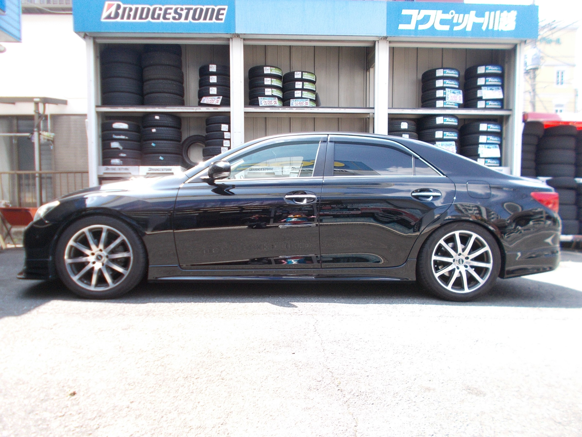 マークX ブリッツ製車高調「ダンパーZZ-R」装着（持込み