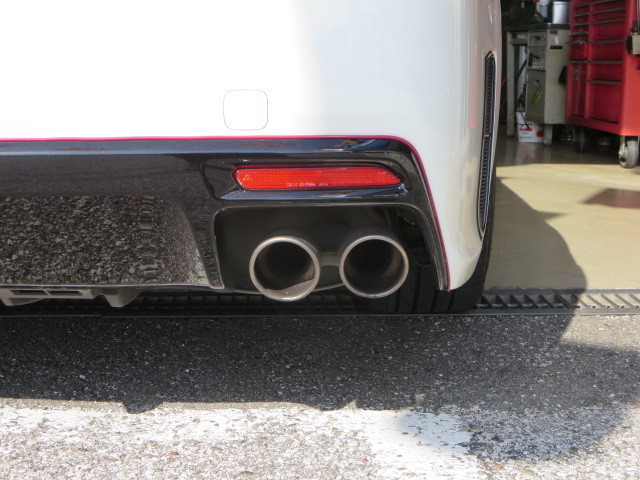 マークX G'sにオーナーこだわりのマフラーを取り付け！ | 店長アサコの