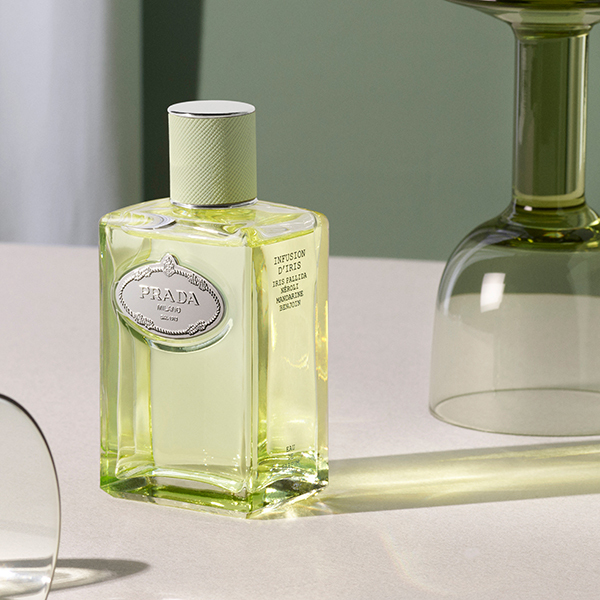 インフュージョン ドゥ プラダ イリス オーデパルファム / プラダ
