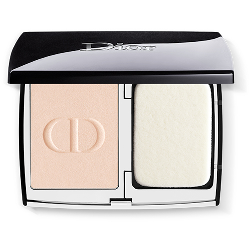 ディオールスキン フォーエヴァー コンパクト ナチュラル ベルベット