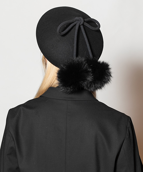 ポンポン付きとんがりベレー CA4LA Atelier Mad PON PON PON PON