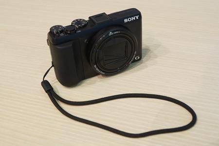 サイバーショット「DSC-HX50V」は、かめばかむほど・・・＜開梱＆外観