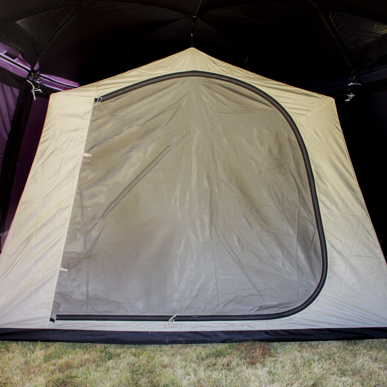 Facil BLACK – Canadian East（カナディアンイースト）【公式】