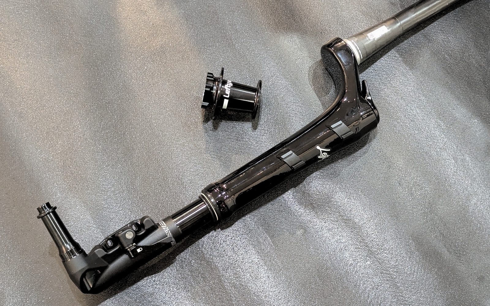 Lefty Oliver 30mm アルミコラム Lefty Oliver Carbon | Components