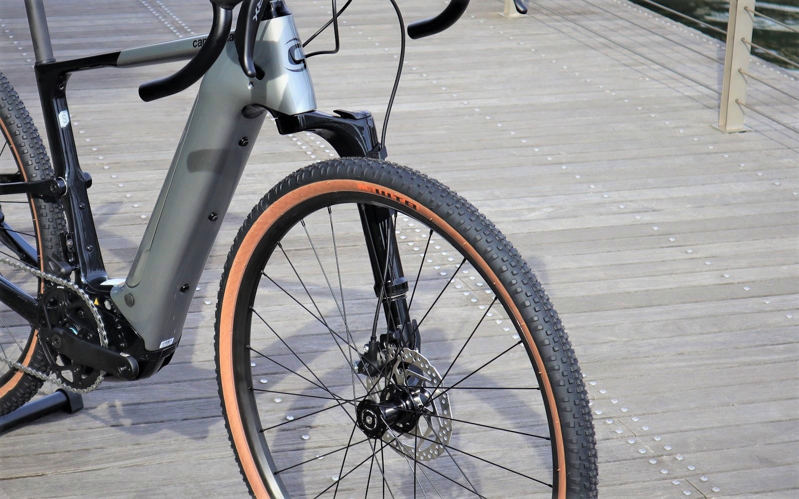 待望の再入荷！Topstone Neo Carbon 3 Lefty | キャノンデール横浜