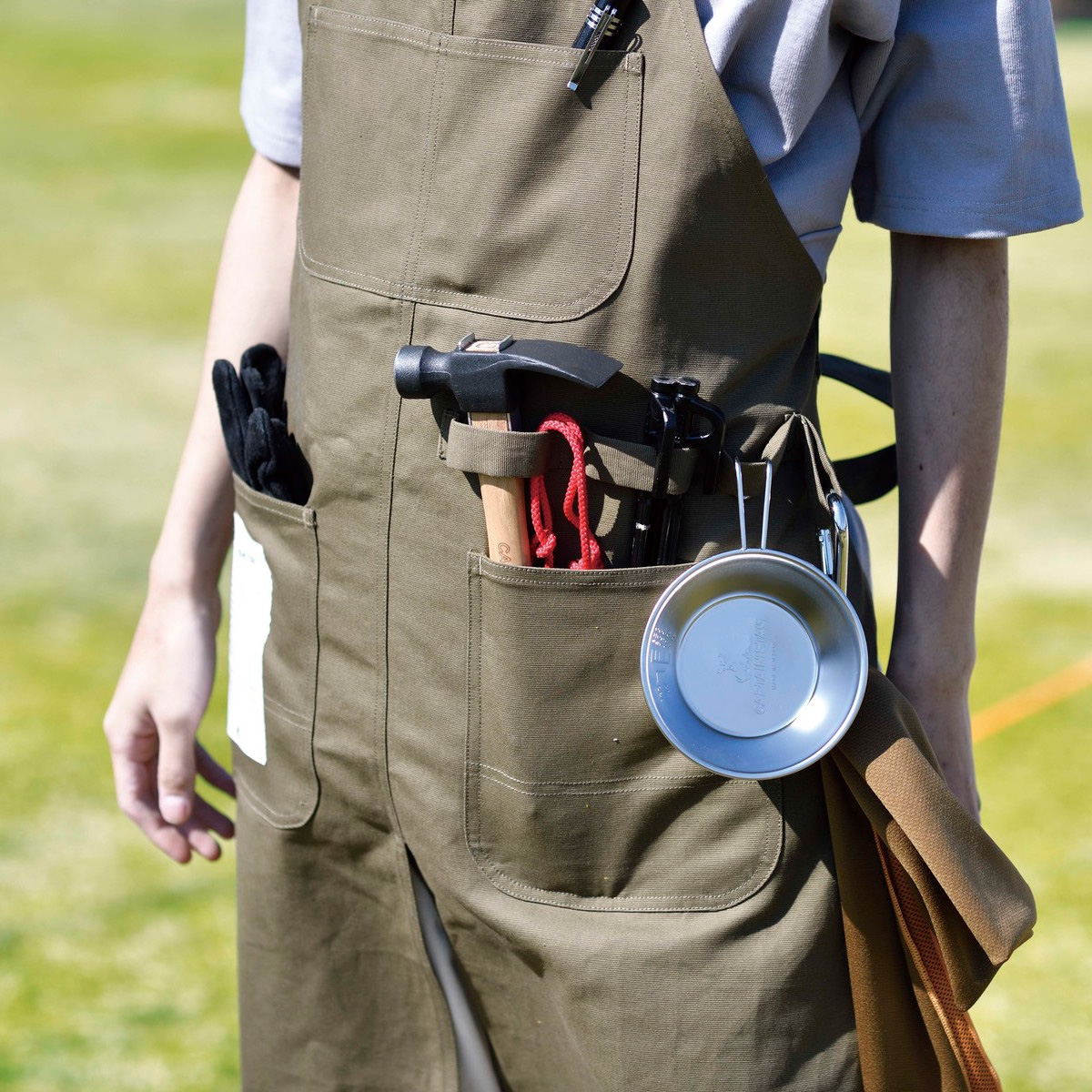 FIRE PROOF ワークエプロン(オリーブ) - アウトドア・キャンプ用品