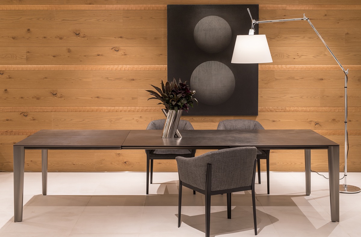 SKIN（スキン テーブル）DESALTO | カッシーナ・イクスシー