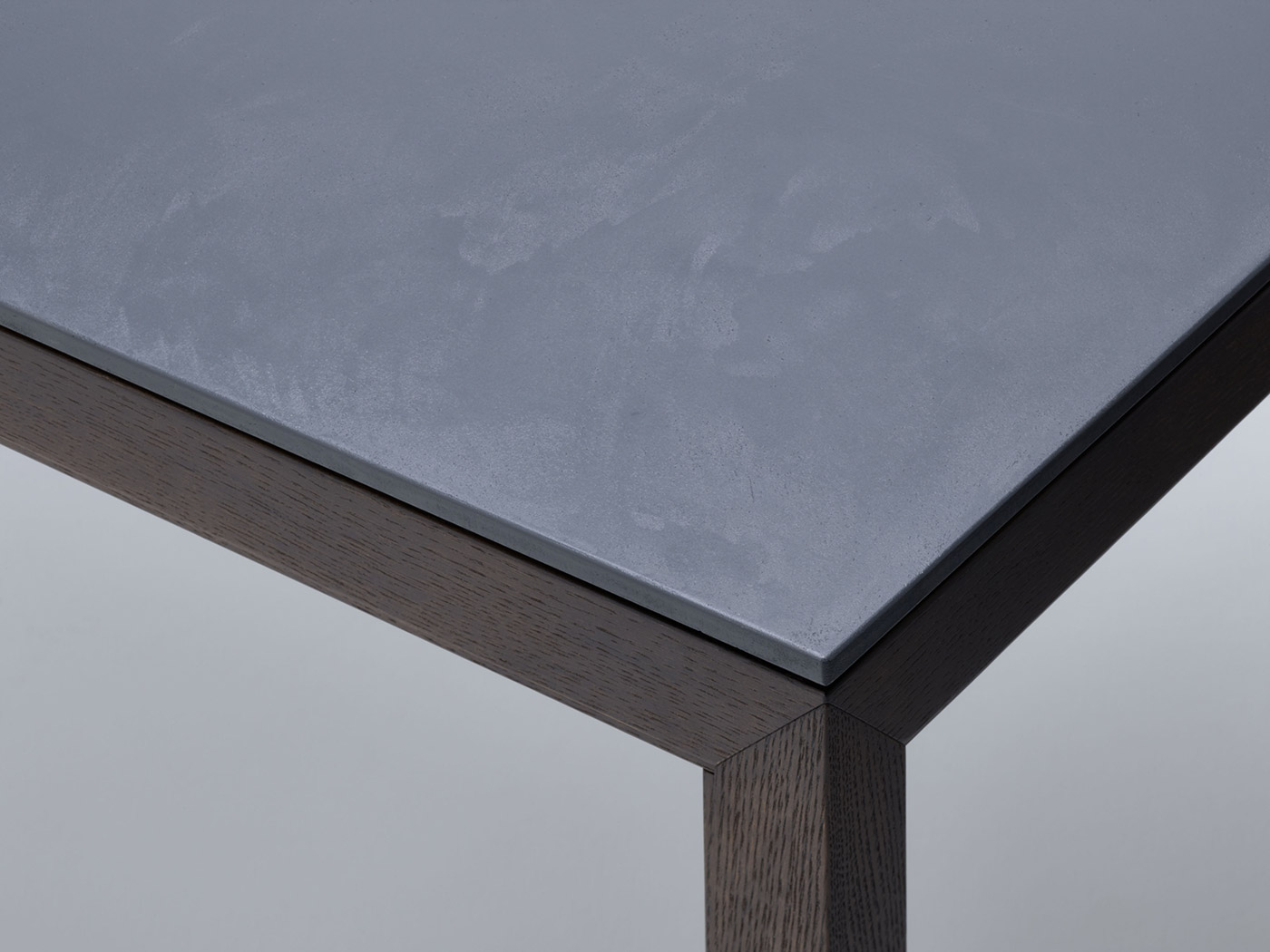 NINE（ナイン テーブル）IXC | カッシーナ・イクスシー