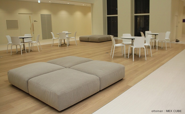 中村学園大学・中村学園大学短期大学部 7号館2階・5階ラウンジ - 納品