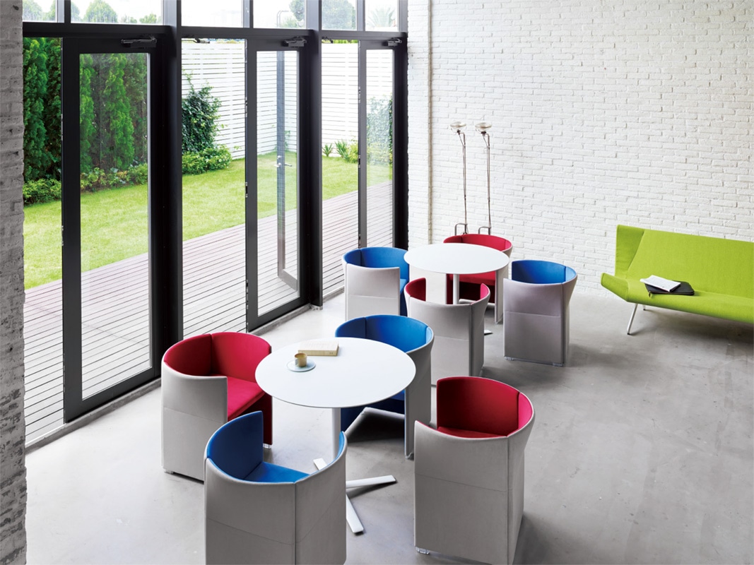 FLOW(フロー テーブル） IXC | カッシーナ・イクスシー