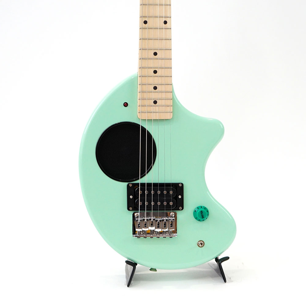 超美品】ZO-3 ミントグリーン アンプ内蔵ミニギター 専用ケース付き