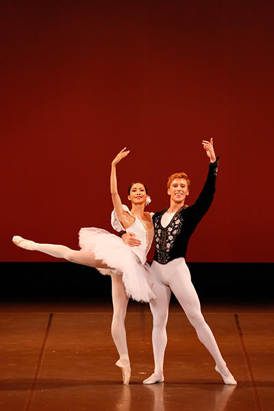 ブカレスト国立オペラ座バレエで活躍した矢倉鈴奈プロデュースによる