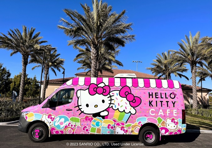 Hello Miami! The Hello Kitty Cafe Truck to Pop Up at CityPlace