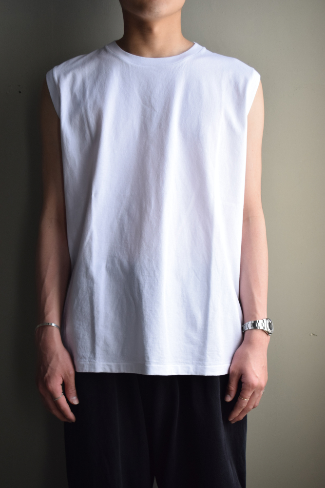 COMOLI (コモリ) コットンジャージ ノースリーブ [WHITE]