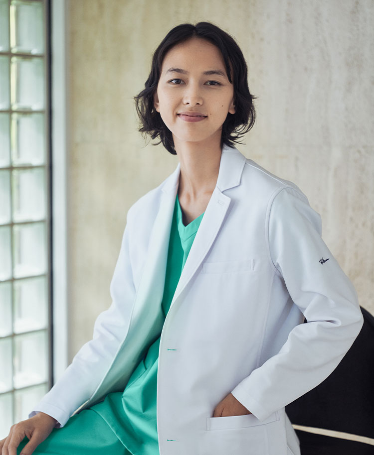 レディース:Ron Herman スクラブトップス | おしゃれ白衣のクラシコ