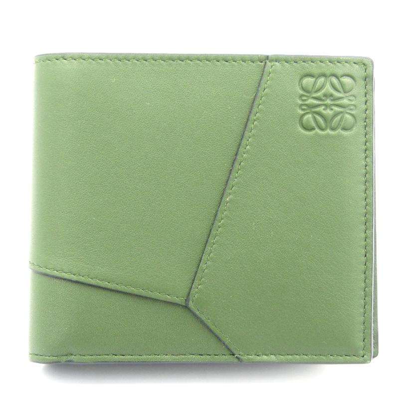 ロエベ 二つ折り財布 C510501X06をお買取りしました。 | 買取