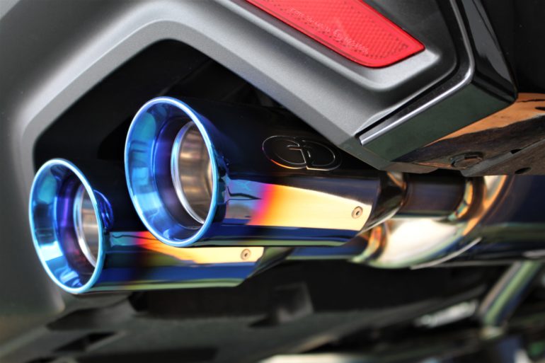 220クラウンにガナドールマフラー取付！ | 相模原店 | 店舗ブログ