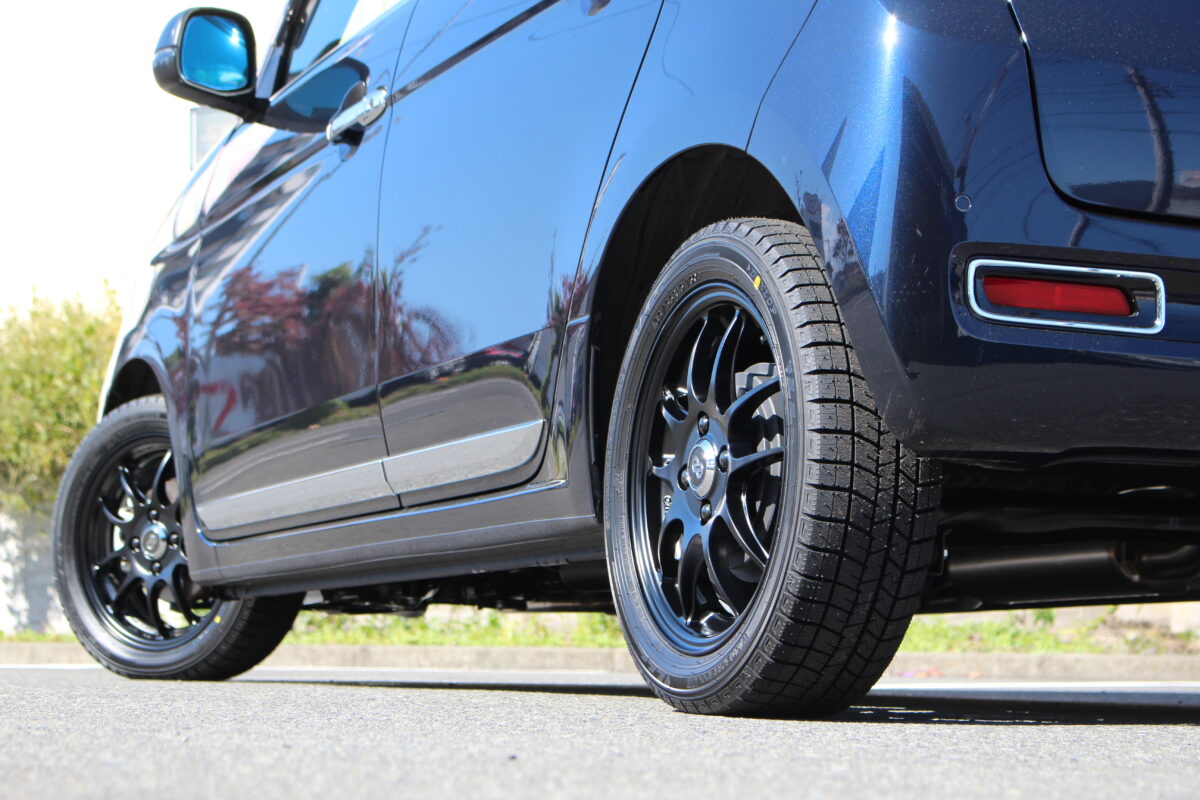 スタッドレス特集！N-ONE（JG3）にエンケイ PF01 15インチを