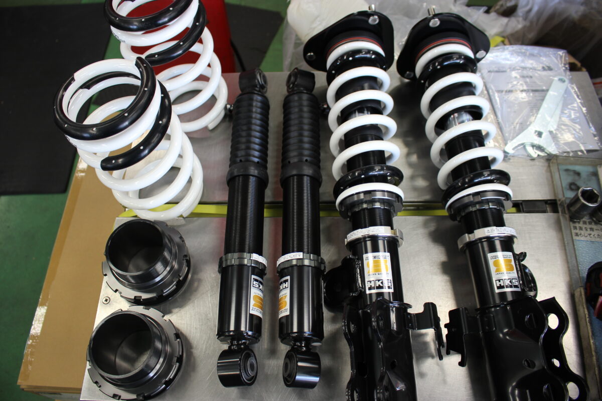 30系アルファードにHKS ハイパーマックスSでメーカー推奨値で