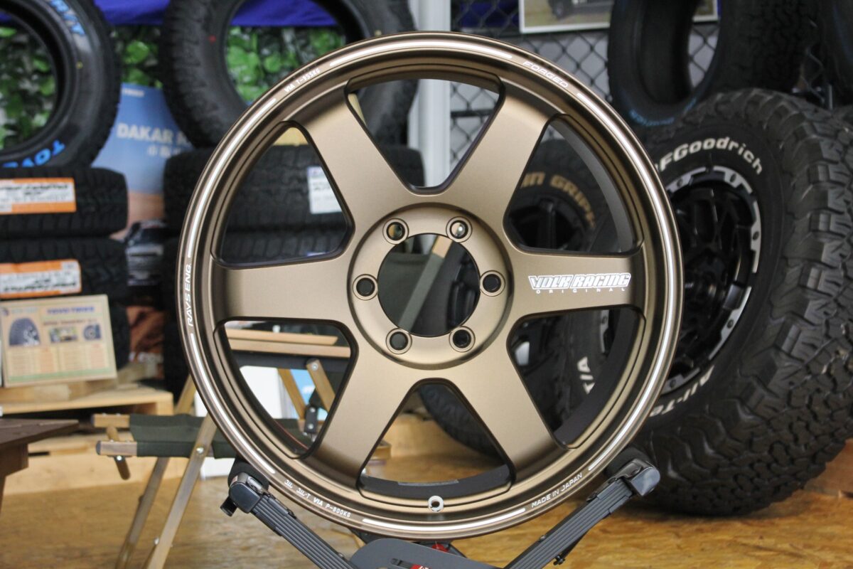 ついに入荷！ランクル300用 RAYS TE37 Ultra LARGE PCD 20インチ