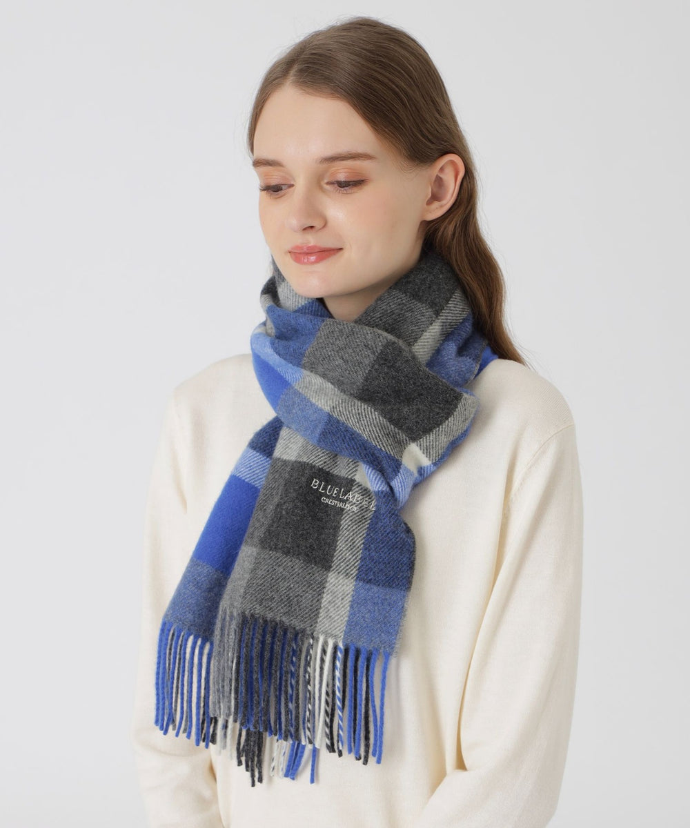 ブルーレーベルクレストブリッジ ポンチョ チェック 青 ストール 完売