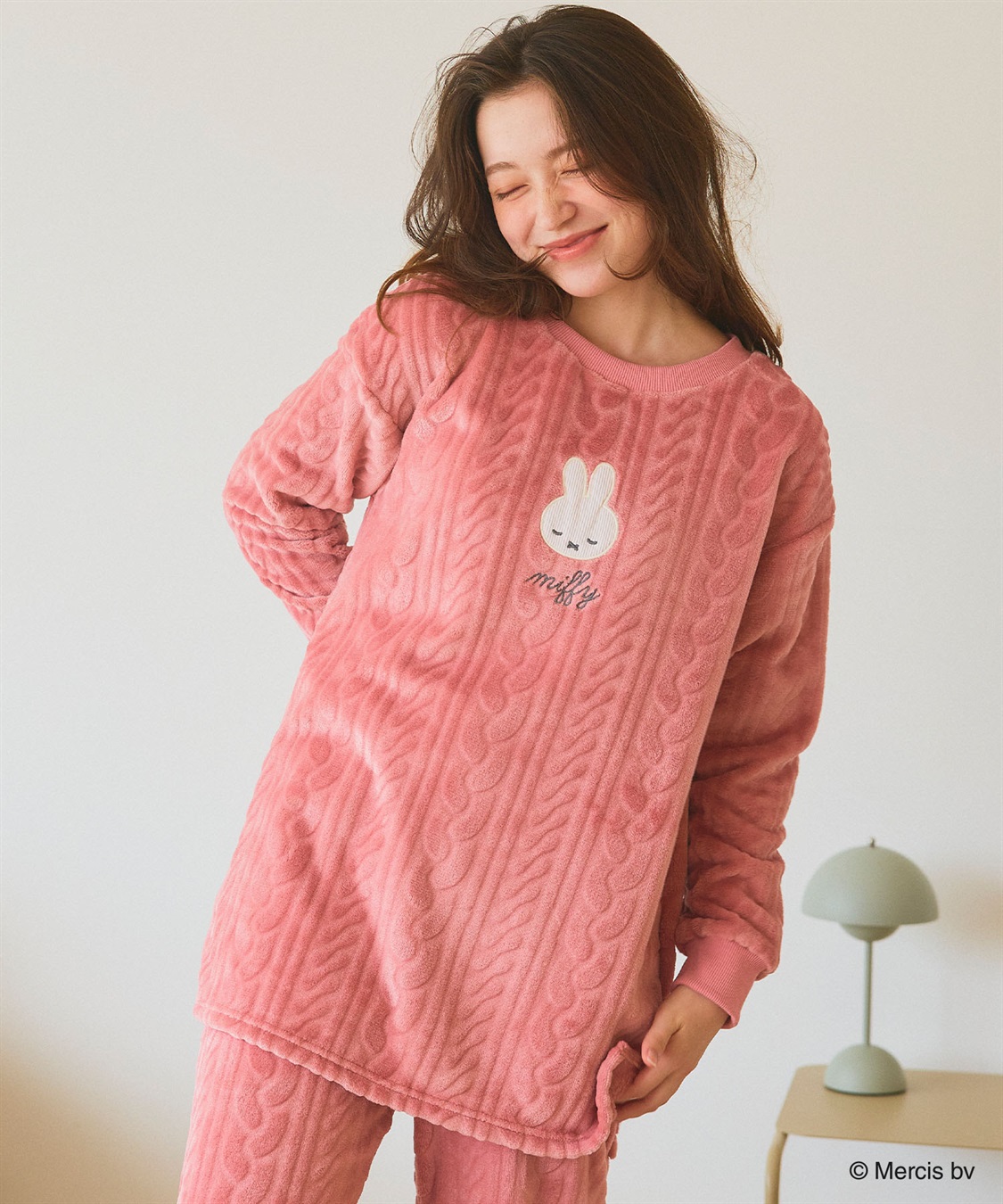 miffy/ミッフィー】刺繍ケーブルフリース長袖トップス/ルームウェア