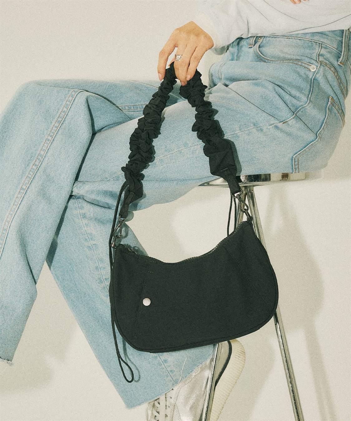 TRIP.INN】 ハーフムーンショルダーバッグ Life Style by cross marche