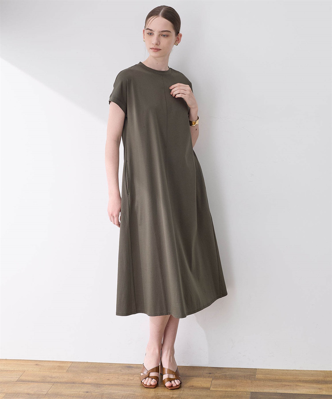 接触冷感】モックネックワンピース LE SOUK HOLIDAY｜クロスプラス公式