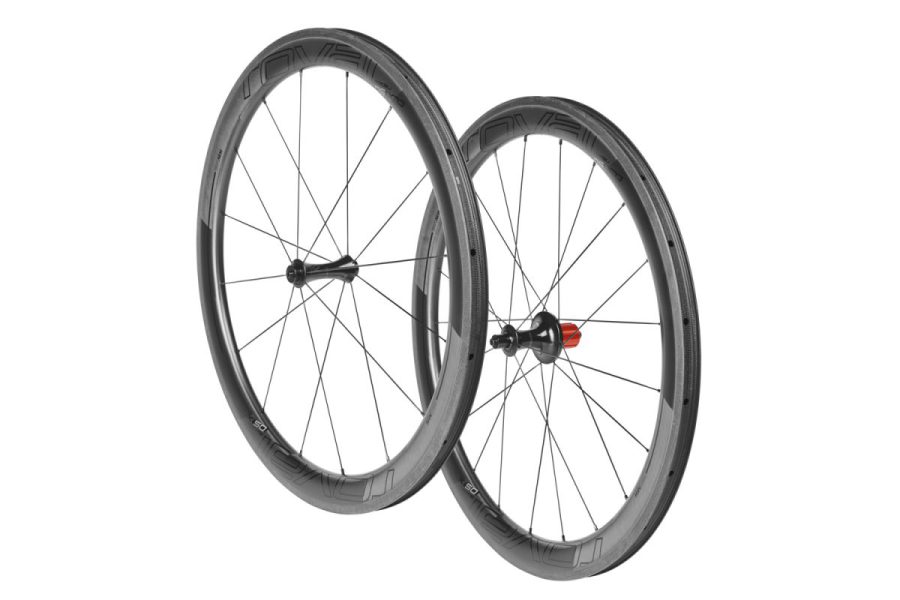 SPECIALIZEDが横風時のコントロール性を高めた新型エアロカーボン