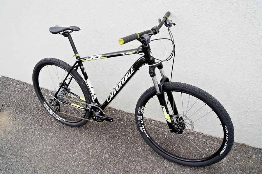 Cannondale マウンテンバイク ブラック バスケット付き キャノンデール