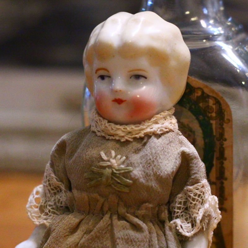 アンティーク ブロンドチャイナヘッドドール フラットトップ ビスク