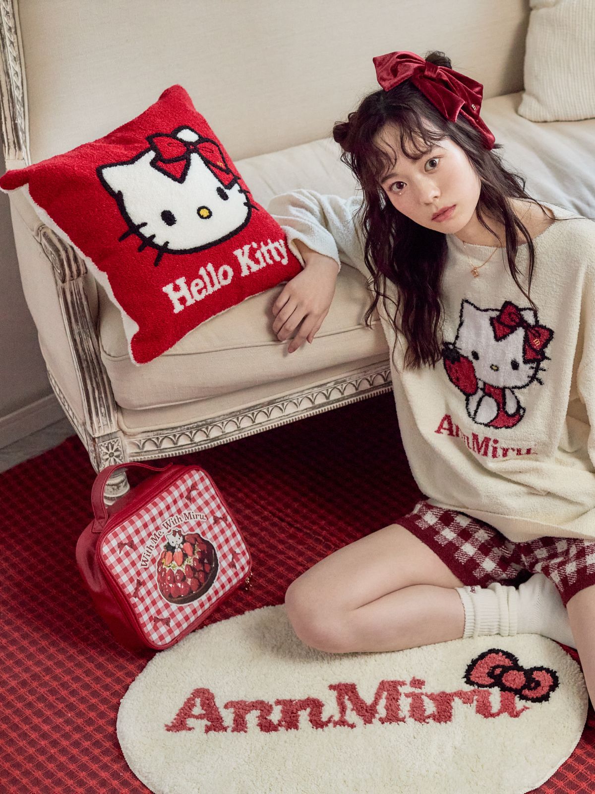 クッションカバー（ハローキティ×AnnMiru）