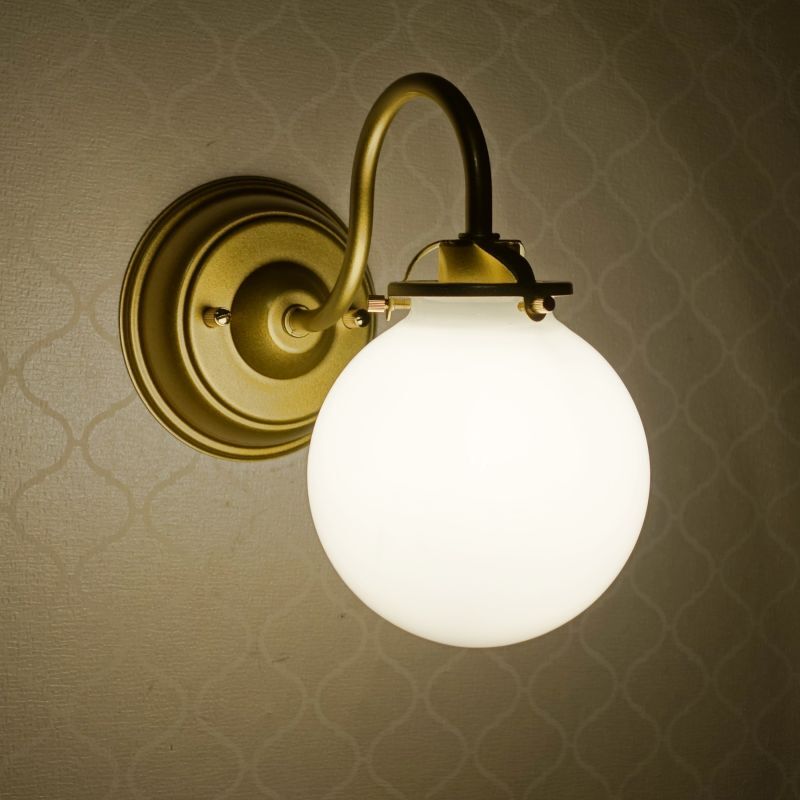 丸型 ブラケットライト 乳白 138mm アトリエ Ansan