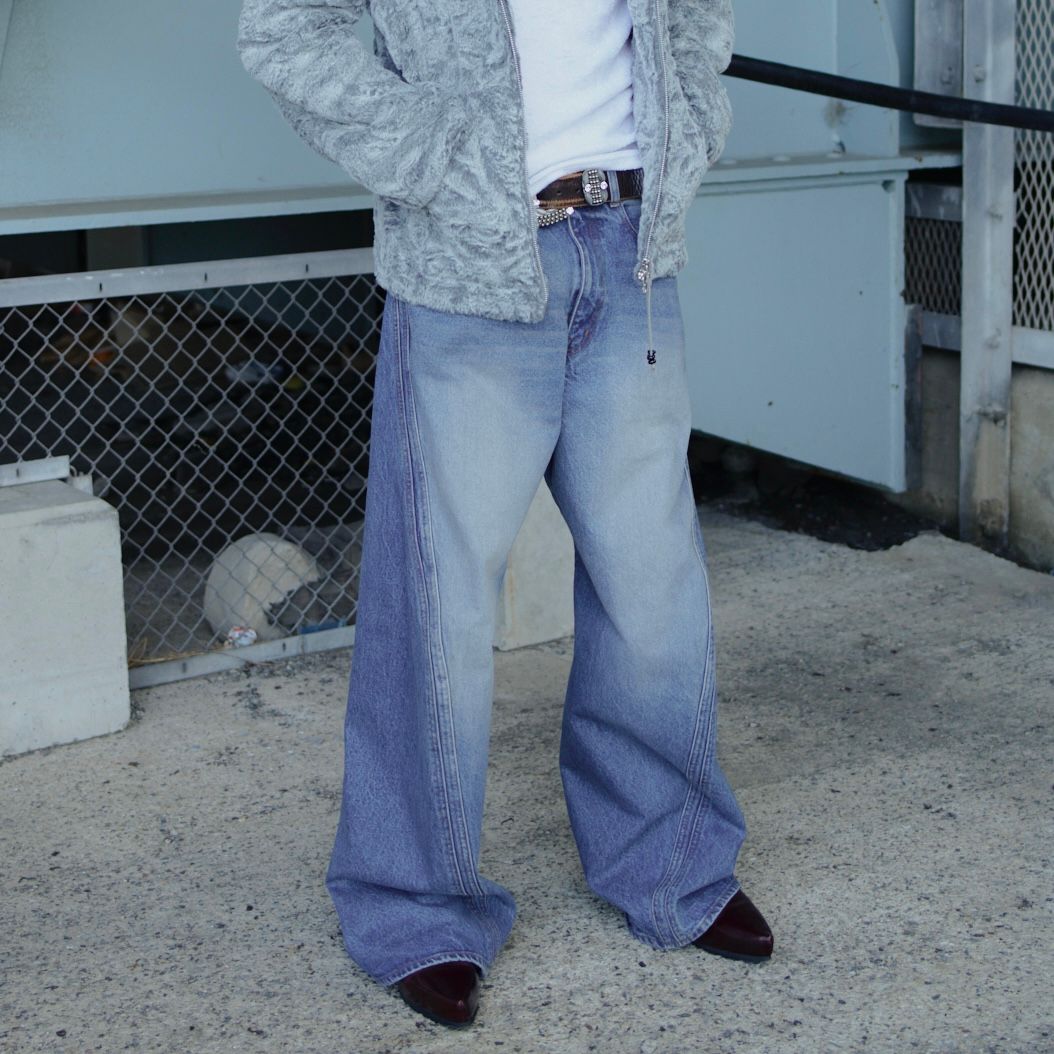 NVRFRGT - 【残りわずか】3D Twisted Wide Leg Jeans | ACRMTSM ONLINE